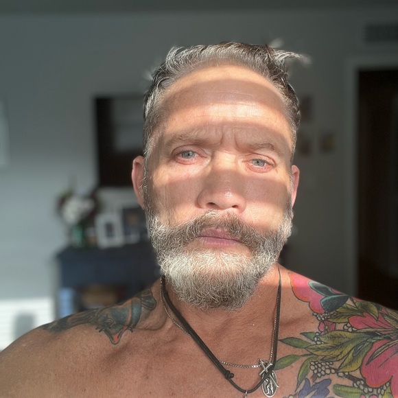 Meet your Posher, Christopher - Picture 8 of 11